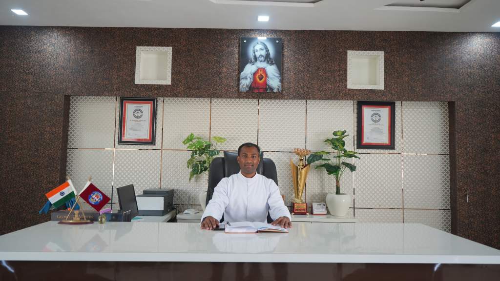 Manager Image